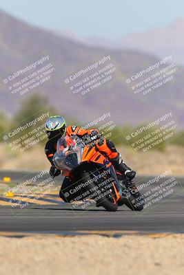 media/Nov-06-2023-Moto Forza (Mon) [[ce023d0744]]/3-Intermediate Group/Session 3 (Turn 5)/